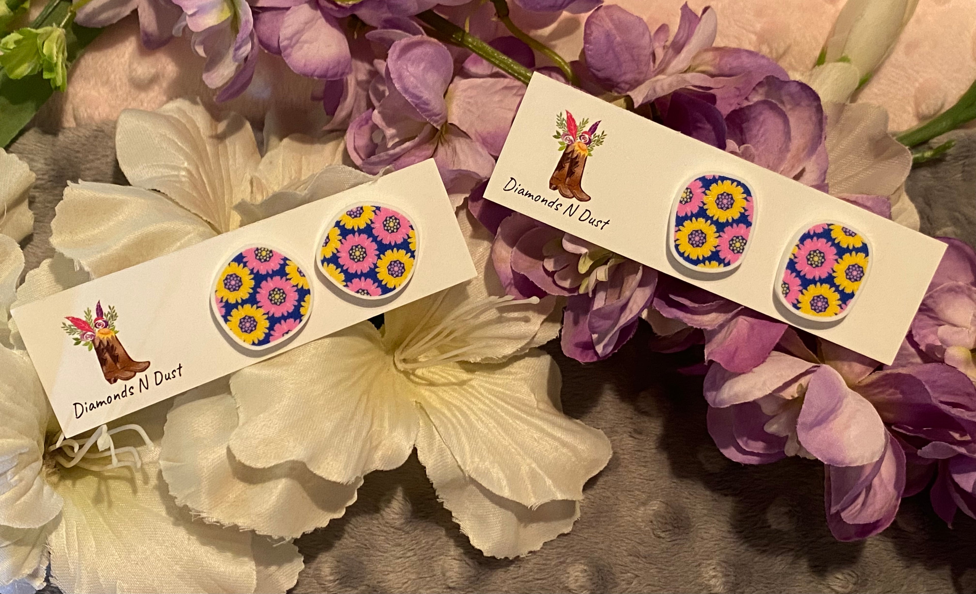 Daisy & Sunflower print Stud earrings