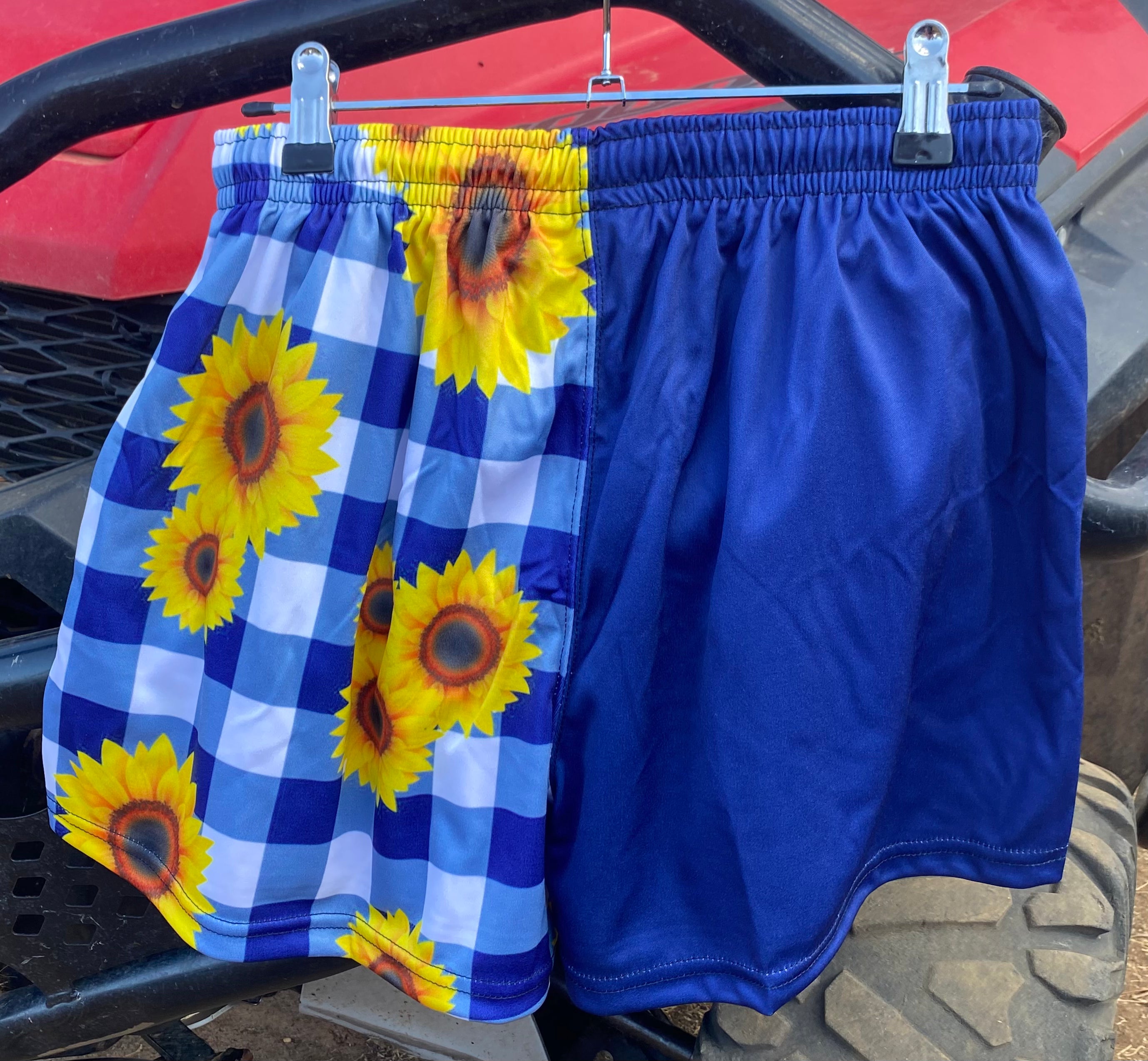 Footy Shorts - Navy & white gingham with sunflowers - Zip pockets