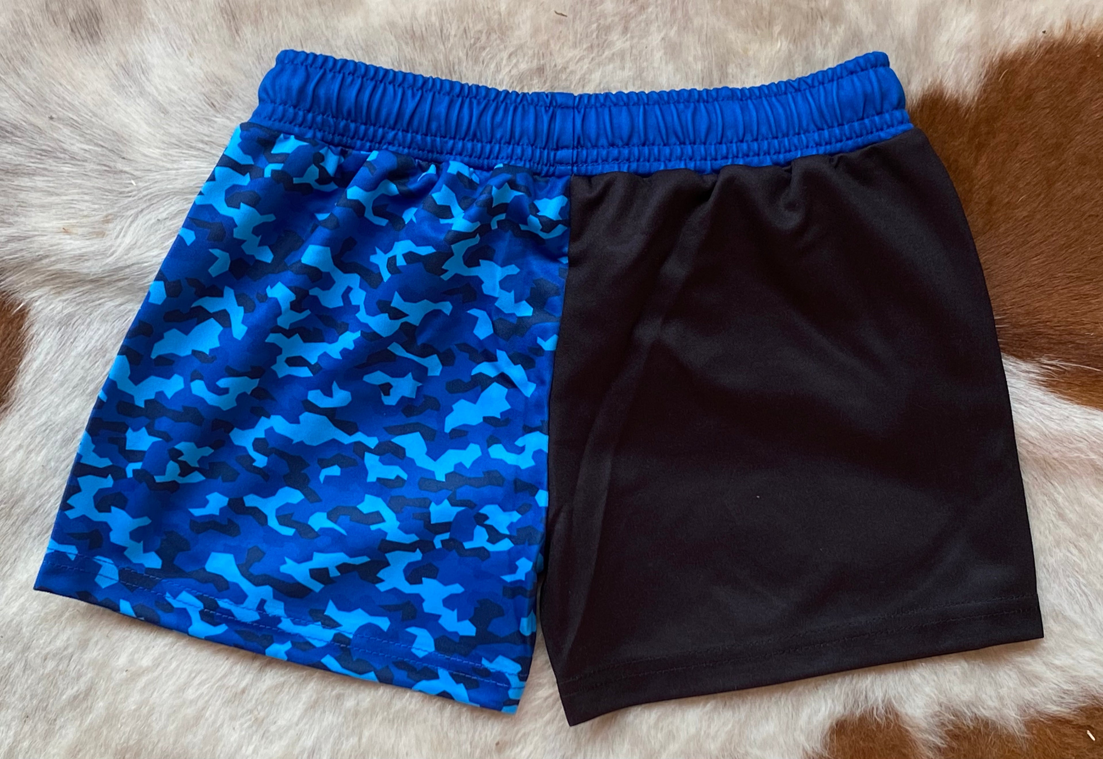 Kids - Footy Shorts - Blue Camo - Zip Pockets - Wrap around design