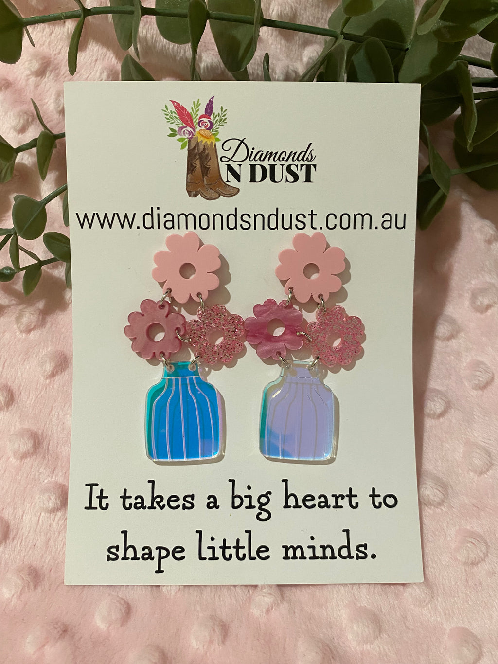 Dangle Earrings - Teacher Gifts “It takes a big heart to shape little minds” - 5 design options